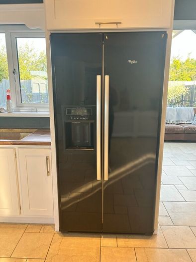Whirlpool American Fridge Freezer