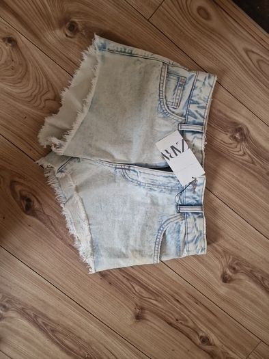 women shorts zara