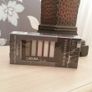 Eyeshadow Box Image 3