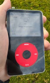 iPod Classic 5th gen U2 style