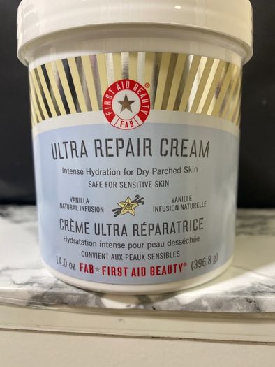 First Aid Beauty Ultra Repair Cream (396.8g) biggest jar