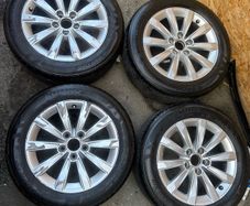 Alloy Wheels with Tyres