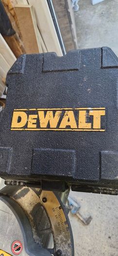 Dewalt laser