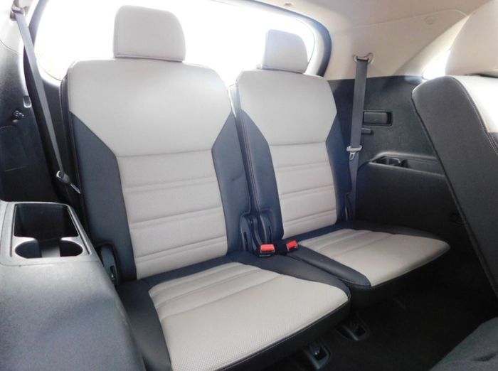 66K KM Auto Kia Sorento High-spec 7-seater Pan Roof