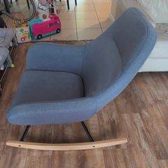 Rocking chair