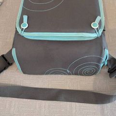 Munchkin travel booster seat