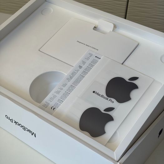 MacBook Pro Box Only