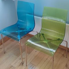 2 chairs