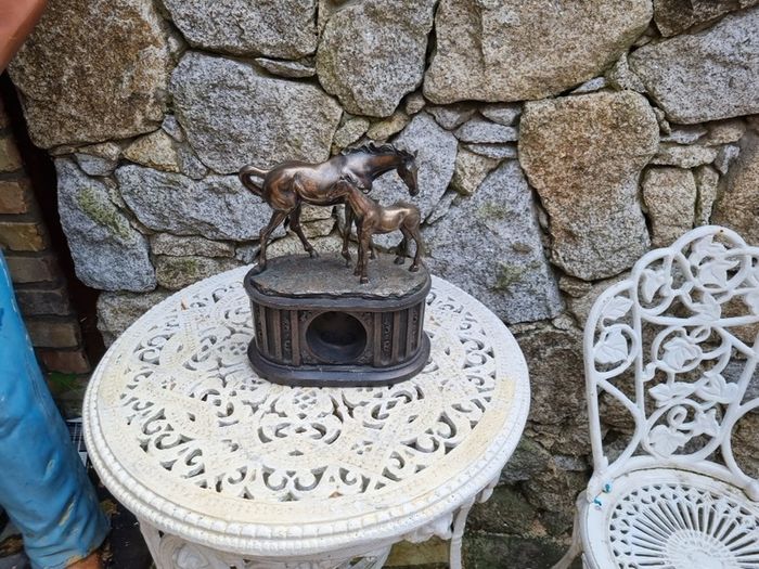 pewter horse an foul beautiful piece