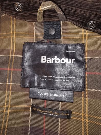 Vintage BARBOUR Classic Beaufort waxed jacket.(A830)