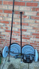 weights dumbells barbell