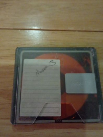 sony 80 min Mini Disc
