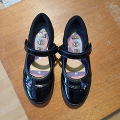 girls school shoes