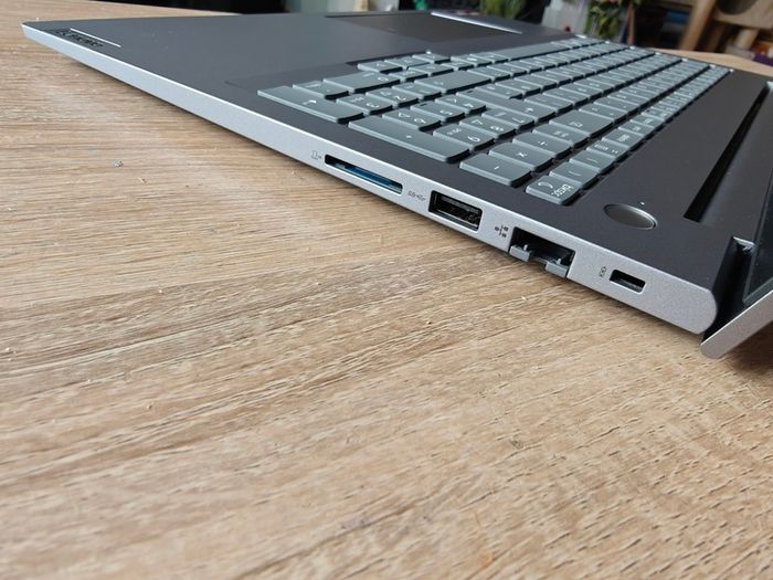 New Lenovo Thinkbook 16 G9 Laptop | AMD Ryzen 7 | 16GB | 16" WUXGA | 256GB | Win11