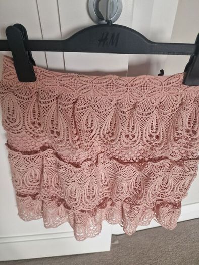 Lace Mini Skirt