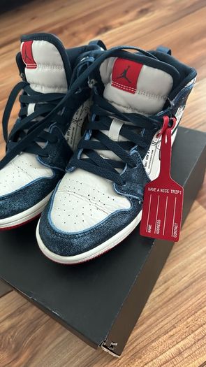 Nike Air Jordan trainers. Size 2.5uk/ 35eu.