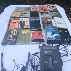 Sony WM-FX30 Walkman + 20 Quality Tapes