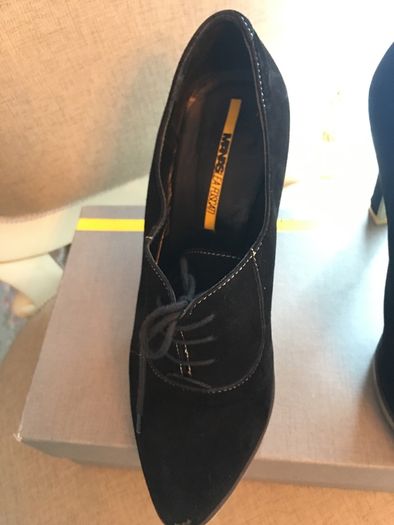 Lee Foscatti suede ankle boots. Uk 6. Worn twice