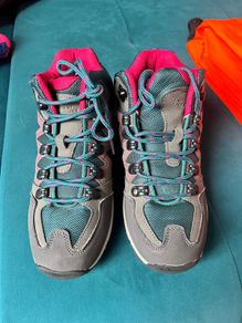 Kids boots