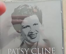 Patsy Cline CD - Essential Collection