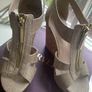 Carvel gold sandals UK37 size 4 Image 2