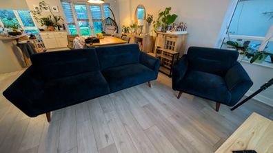 Sofa set