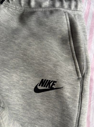 boys tracksuit