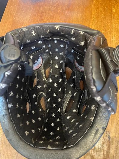 Helmet - Snowboarding & Skiing