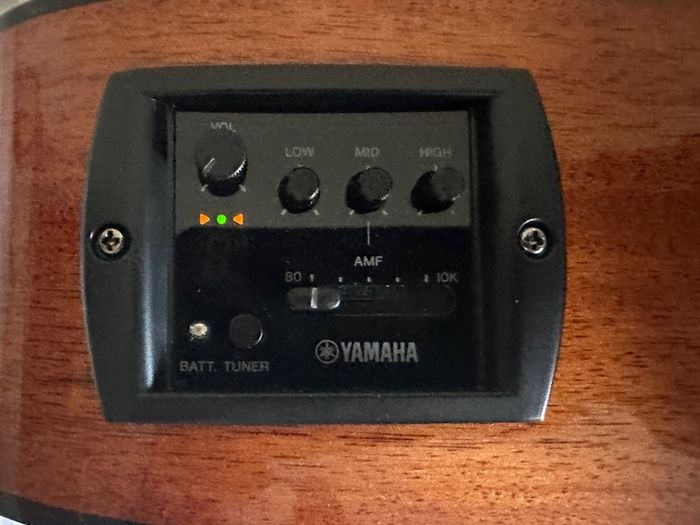 Yamah FGX 800c electro acoustic guitar