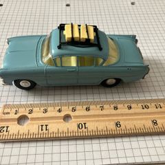Spot on. 1:42. Vauxhall Cresta. With luggage. Mint condition.