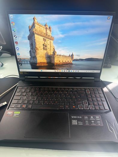Laptop Rtx 5070 ,Ryzen 7 350