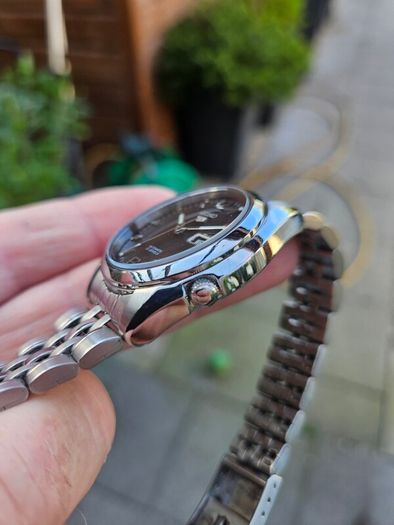 Watch Seiko 5 Automatic.