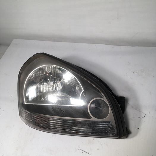 Tucson headlight