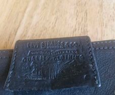 Levis Wallet