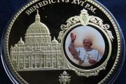 Pope Benedict XVI Vatican St Peters Gold plated commemorative XL size