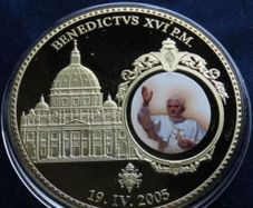 Pope Benedict XVI Vatican St Peters Gold plated commemorative XL size