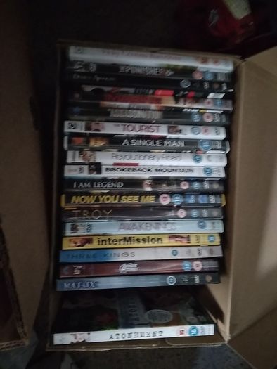 Dvds -Bulk