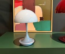 Louis poulsen portable lamp