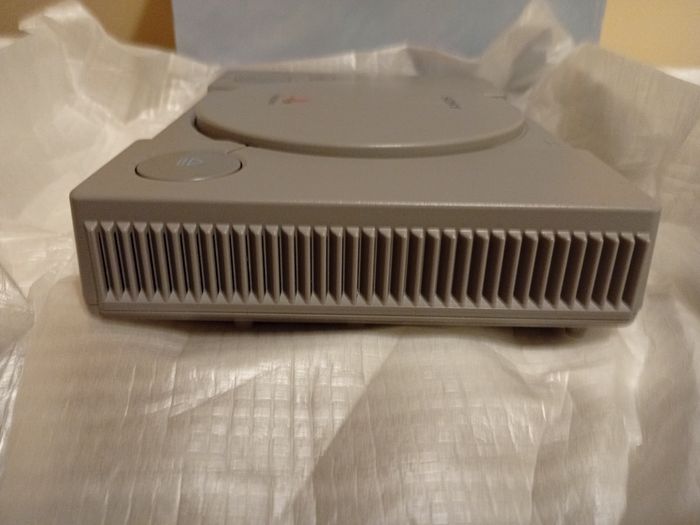 Sony PlayStation 1 CIB serial matching (partially faulty)