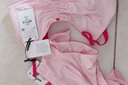 Bnwt size s
