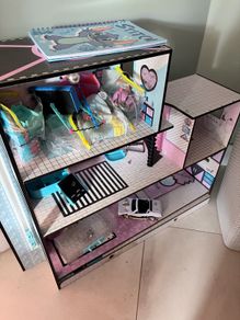 LOL doll house and some accessories