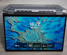 Dell Latitude 7350 2-in-1 | QHD+ 500nits | 16GB | Core Ultra 5 125U | 5G + eSIM