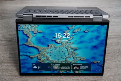 Dell Latitude 7350 2-in-1 | QHD+ 500nits | 16GB | Core Ultra 5 125U | 5G + eSIM