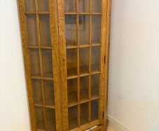 display cabinet