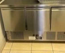 Stainless steel commercial under-counter/prep fridge