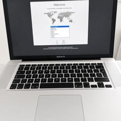 Apple MacBook Pro 15 Intel Core i7 2.2GHz Mac OS working