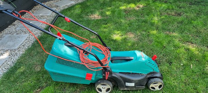 lawnmower