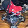 Maxi Cosi Baby Seat and base Image 2