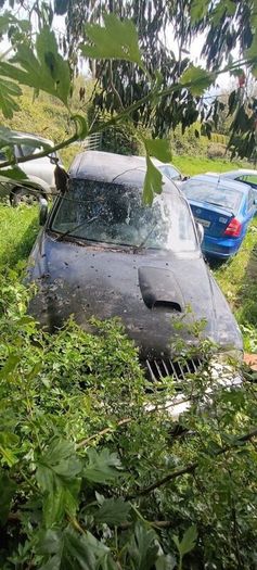 Mitsubishi L200 2004 with donor vehicle