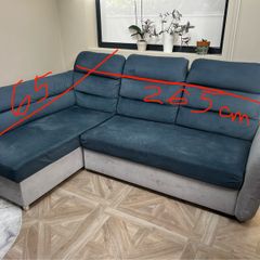 Corner sofa-bed.